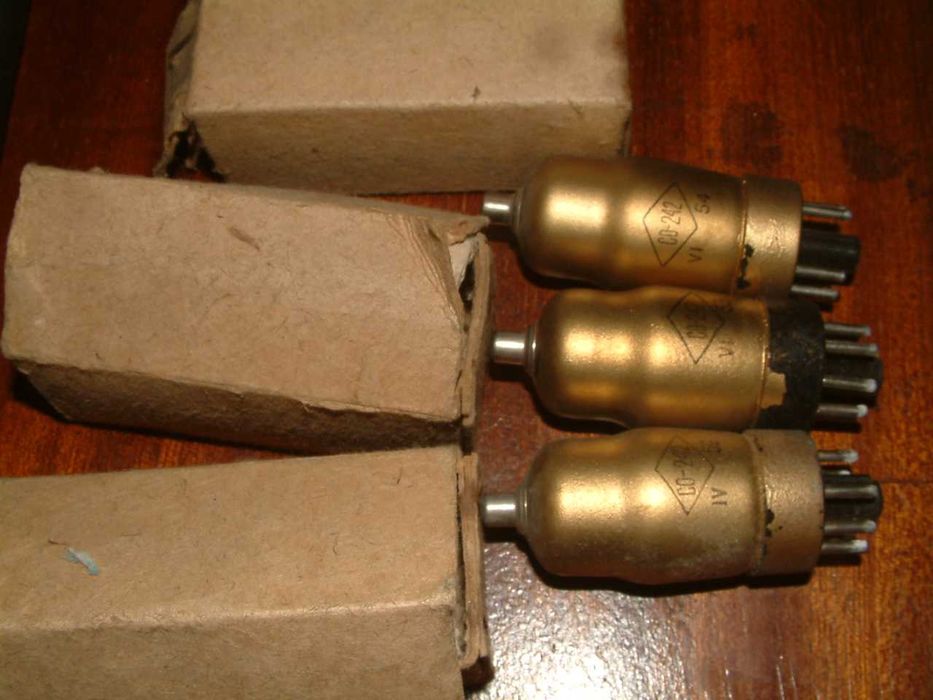 Радиолампи  2К2М ,СО-242 ,неизползвани  в кутийки