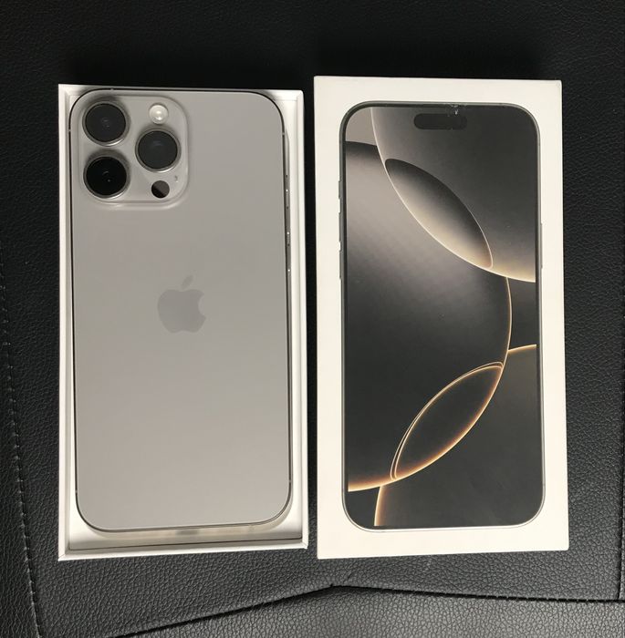 Продам iphone 16 pro max,  серебристый , 256гб, е-сим