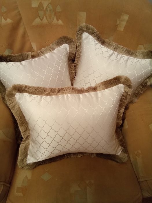 Декоративные подушечки..