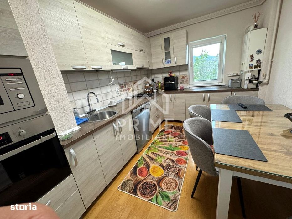 Apartament de vanzare | 77mp utili | 4 camere | CETATE