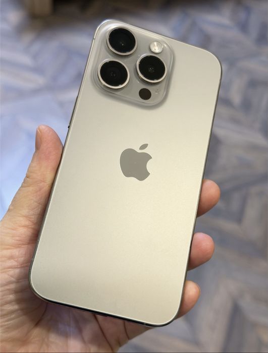 Продам айфон 15 про 128 gb