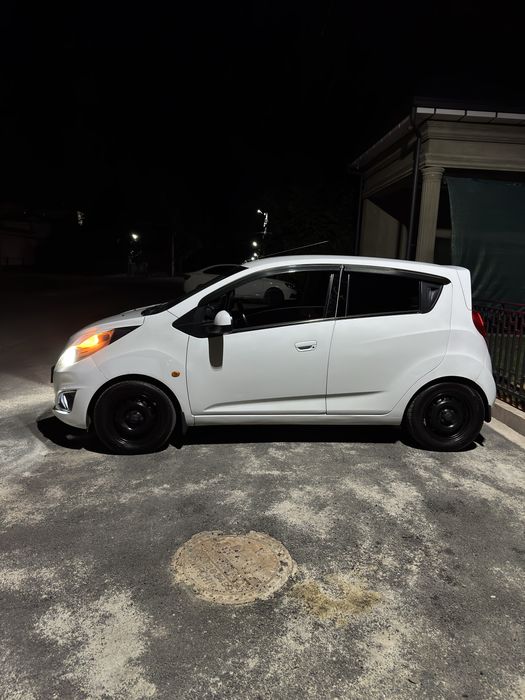 Chevrolet Spark Evro 2 позиция 2012г