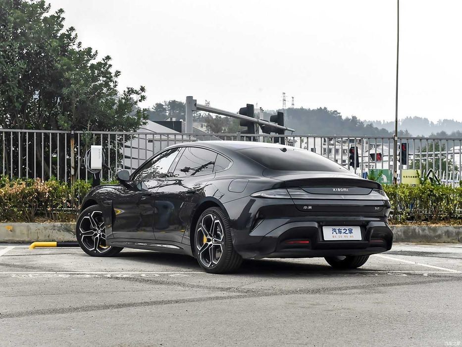 Su7 700km RWD naqd va halol nasiya