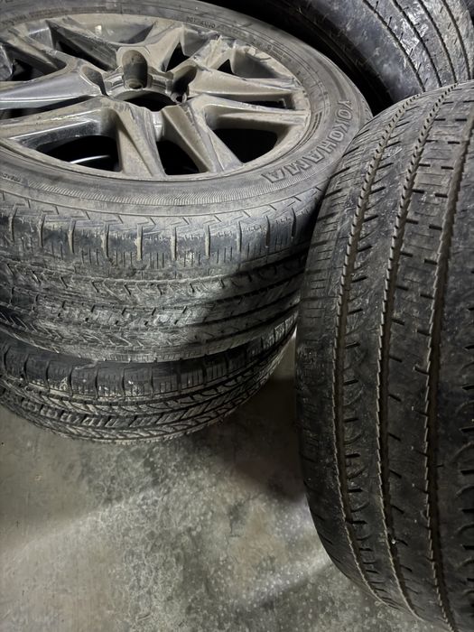 Продам резину с дисками ланд крузер 200