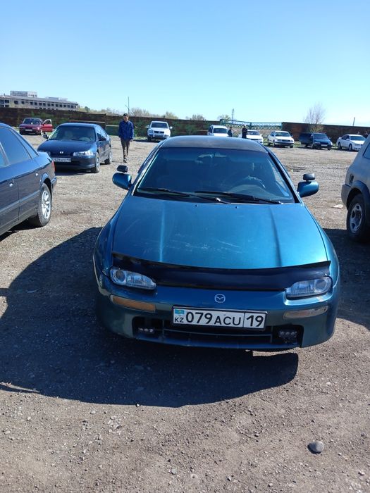 Продам мазду 323 срочно