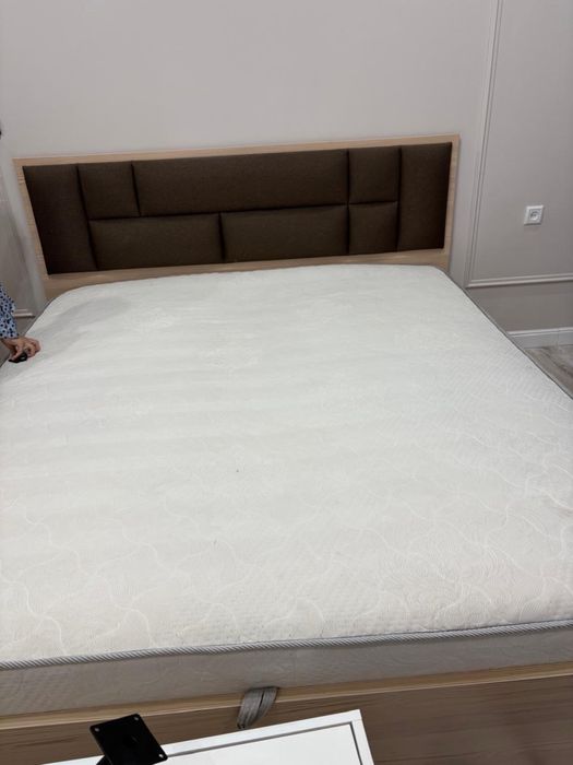 Кровать продается