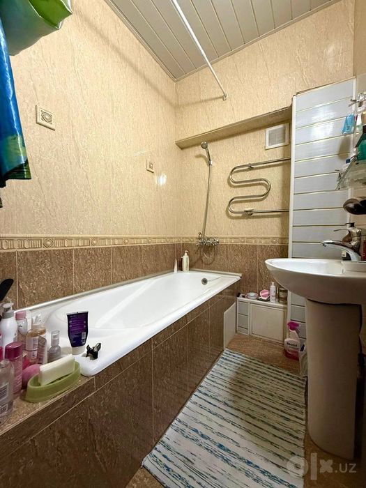 Продам 2/5/9 Дархан отдельный вход
