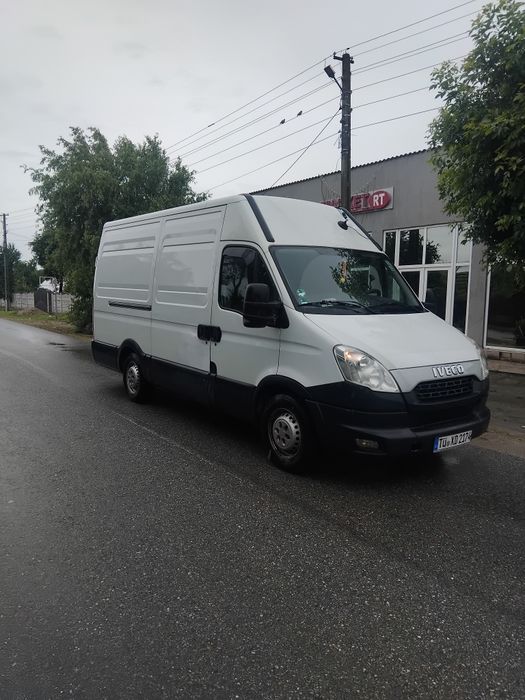 Iveco 3,5 t cu Ac