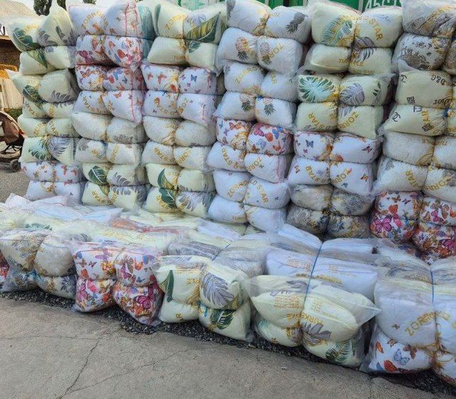 Ёстиклар оптом ва донага бор