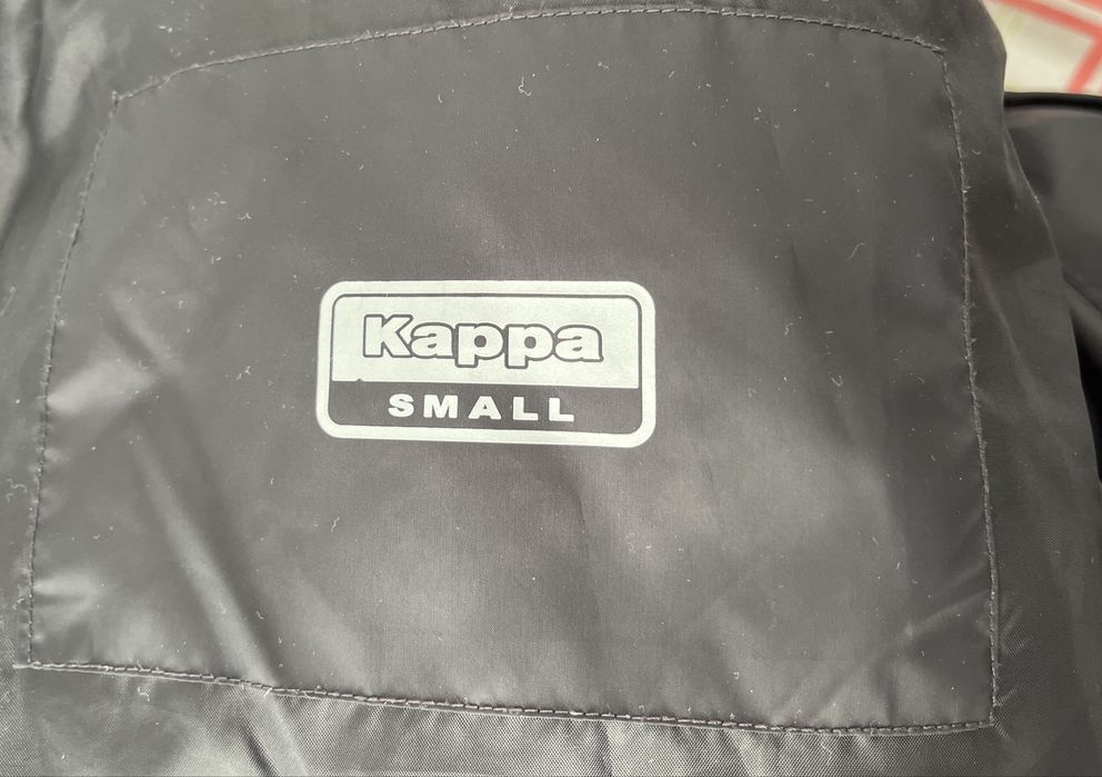 Продаётся куртка Kappa