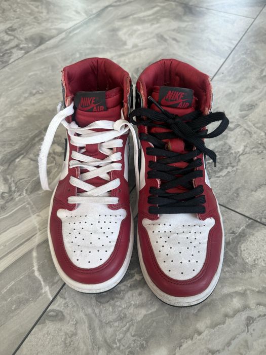 Air Jordan 1 Retro High Satin Snake Chicago