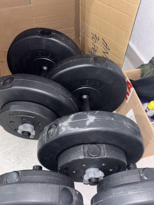 Seturi gantere ajustabile + bară de conexiune și ganteră de 15 kg