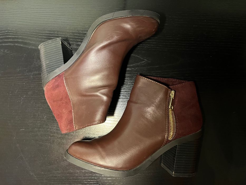 Botine burgundy Stradivarius cu toc gros, mărimea 36