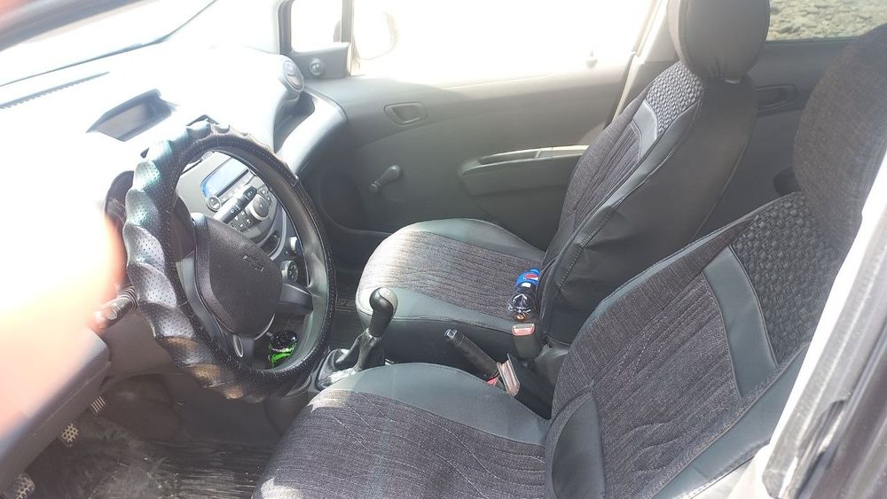 Spark sotiladi kraska et betda bor