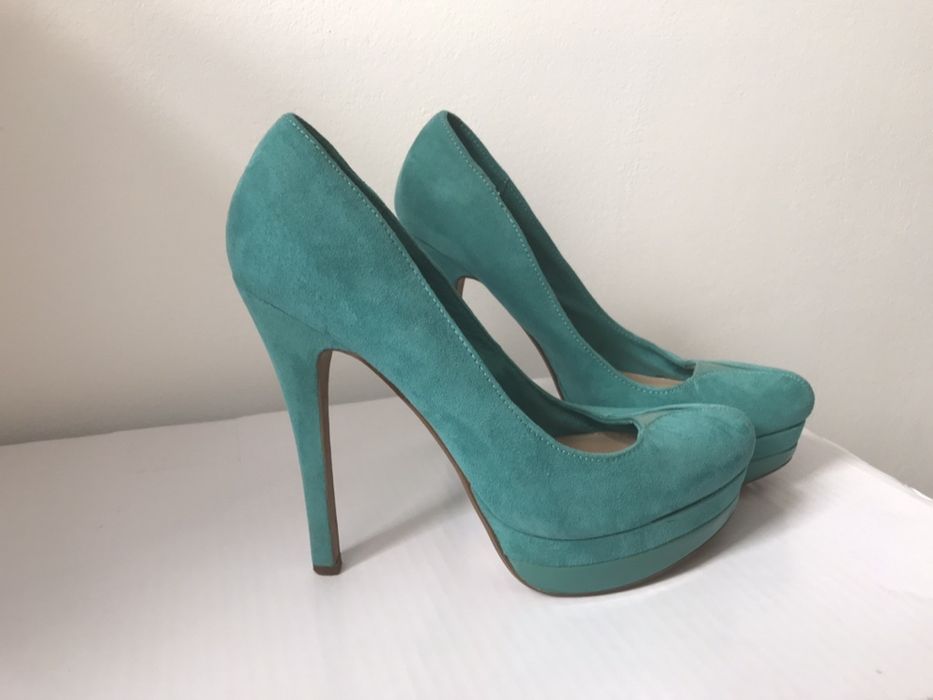 Pantofi turcoaz Bershka