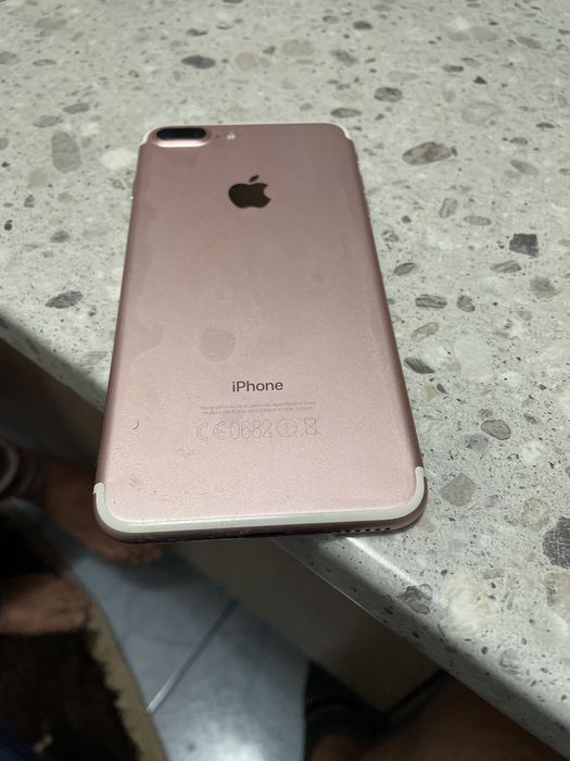 Iphone 7 plus  schim