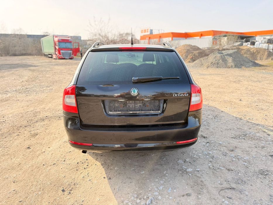 Skoda Octavia  1.2TSI-105cp-2013