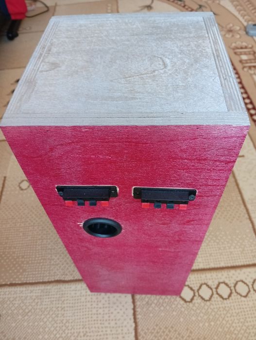 Продам корпус колонку