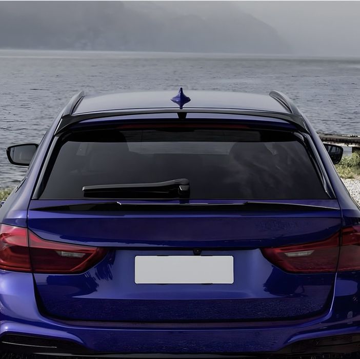 Eleron Haion Portbagaj BMW G31 Negru lucios
