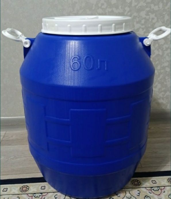 бак,бочка,канистра,емкость