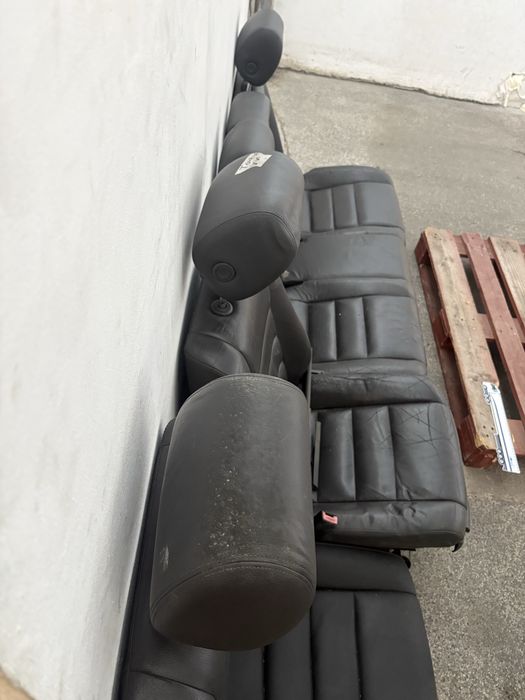 Vw touareg 2004 година Кожен Салон