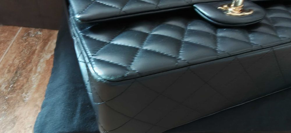 Спешно!!! Chanel medium flap естествена кожа