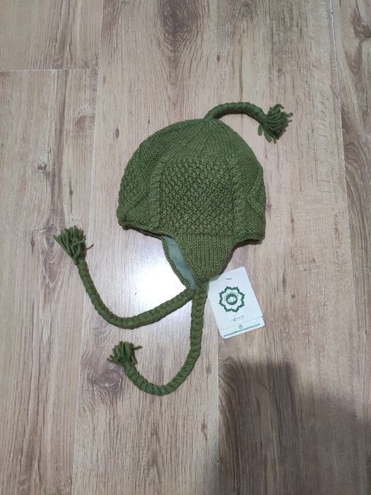 Căciulă damă din lână handmade Nepal