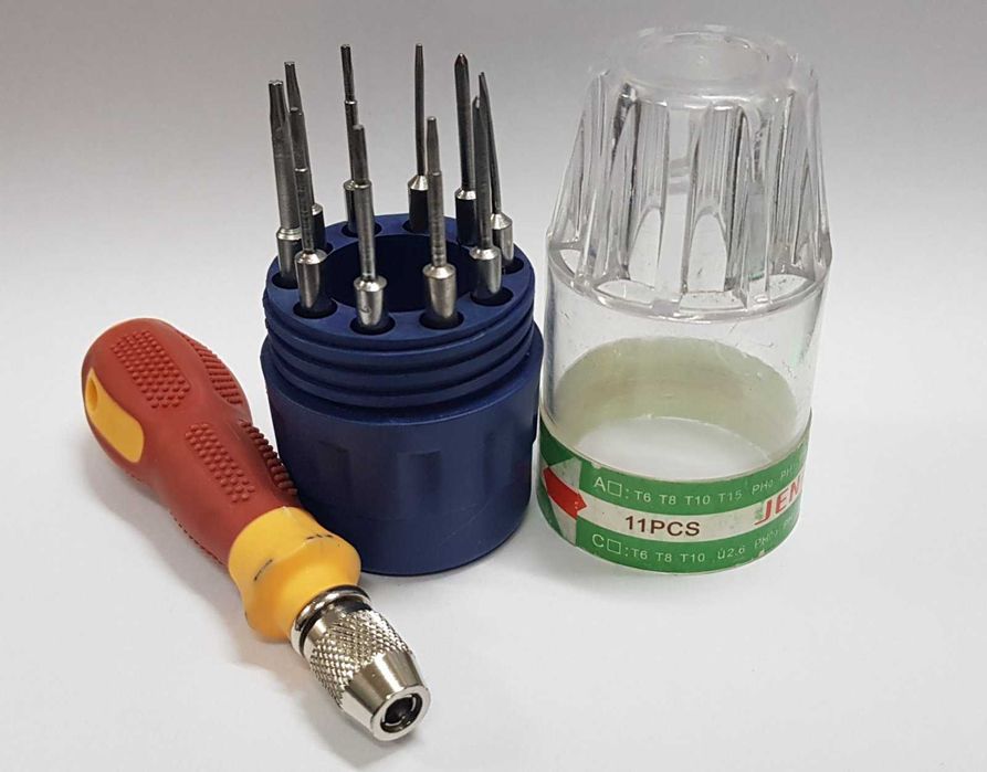 Комплект финни отверки  за ремонт на телефони, часовници, и др.