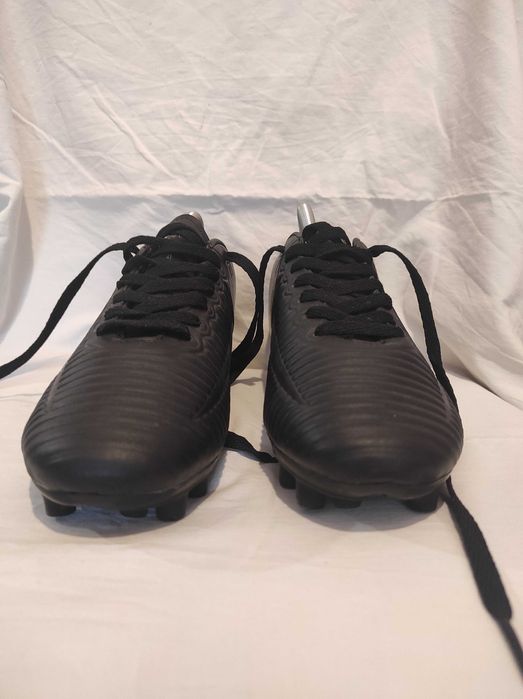 Футболни обувки Matchmakers, размер на стелката 26см