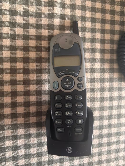 Стационарен телефон