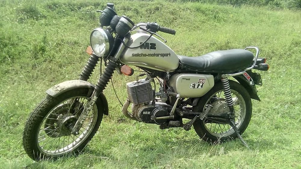 Мотоциклет ЕТЗ 150