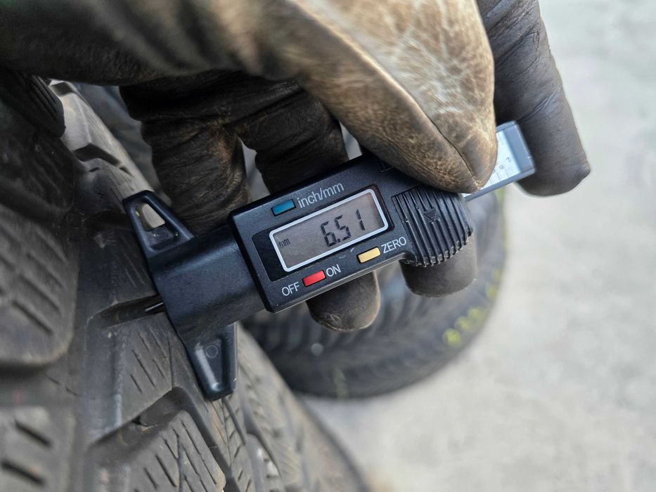 4бр Зимни гуми 255 40 21 - Pirelli