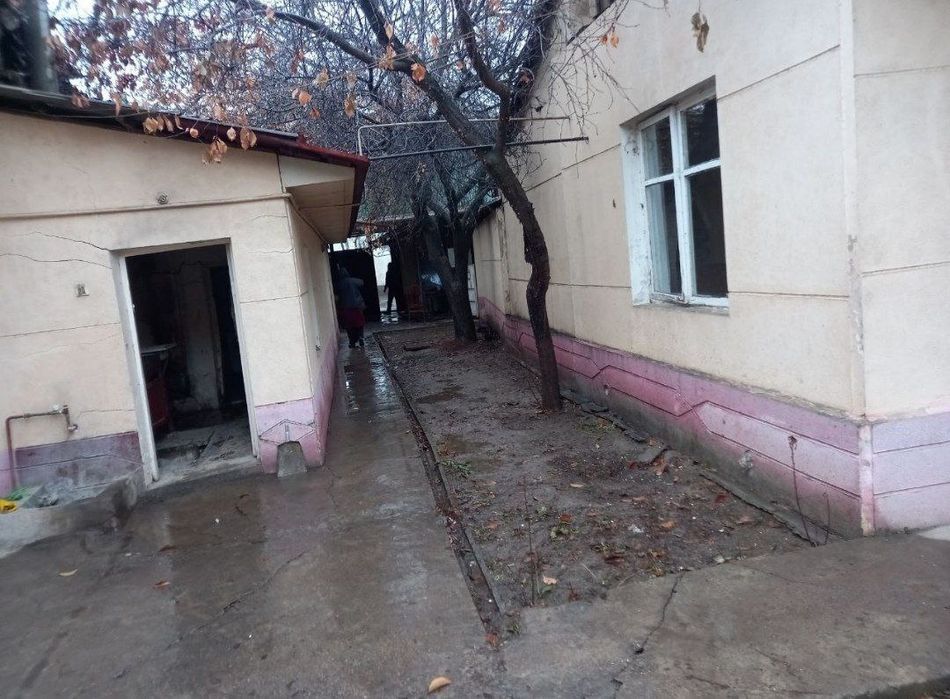 Чорсу 5  ком аренда Участок