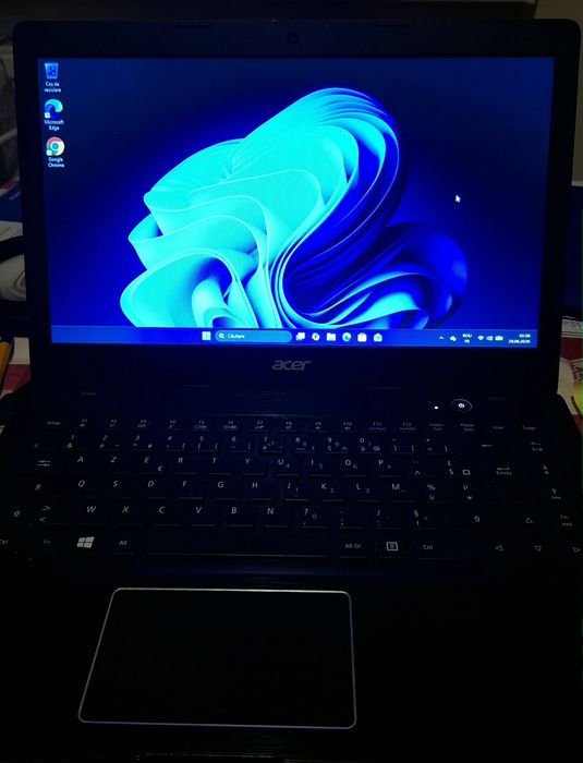 Leptop  Acer SSD