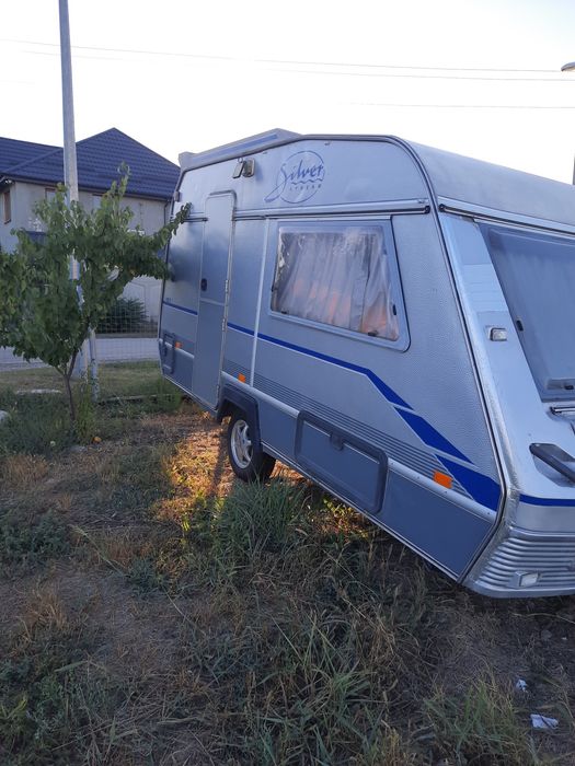 Vănd Rulotă.Beyerland.