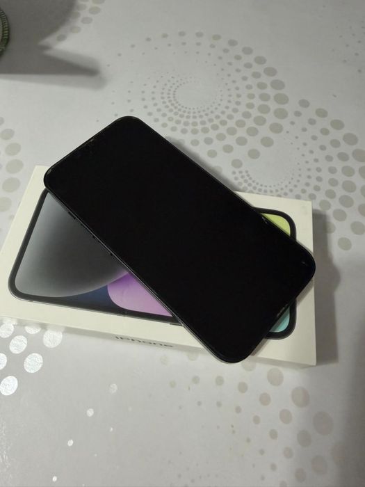 Продам срочно айфон 14