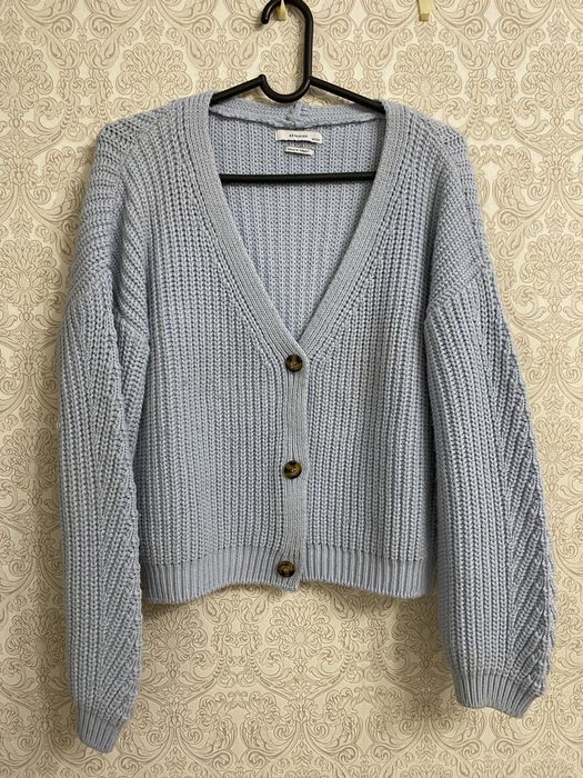 Вязаная кофта от Reserved