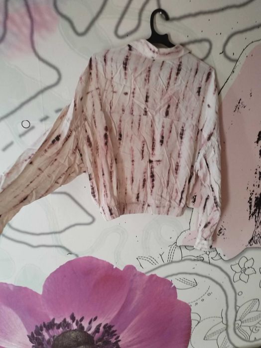 Къси ризки и тениска с камъни и шипове - 10 лв