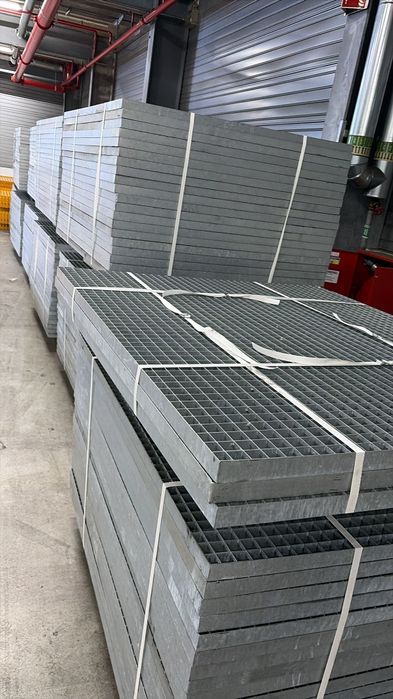 Trepte și grătare galvanizate