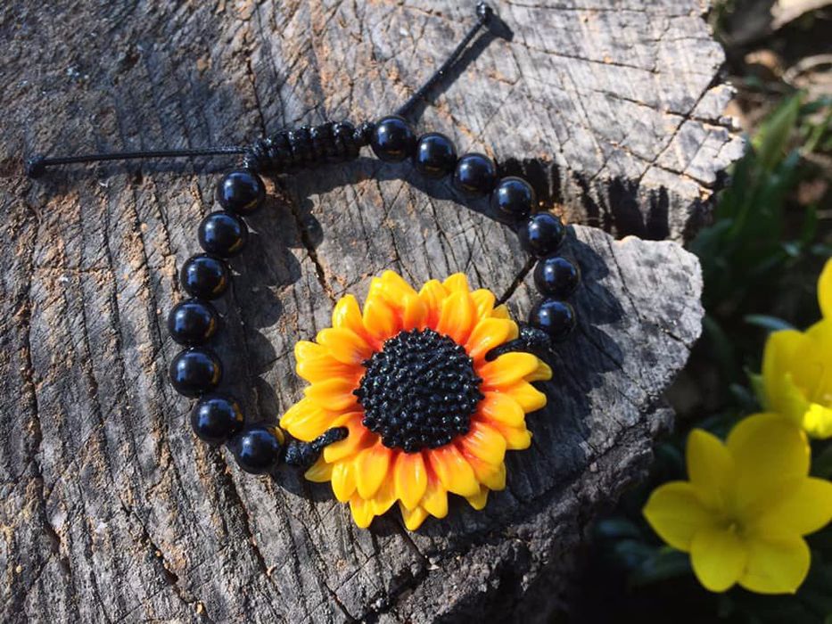 Слънчогледи от полимерна глина