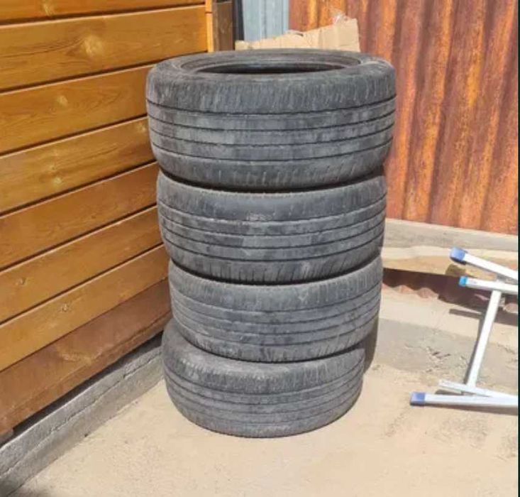 Продам шины Bridgestone 255/55R18