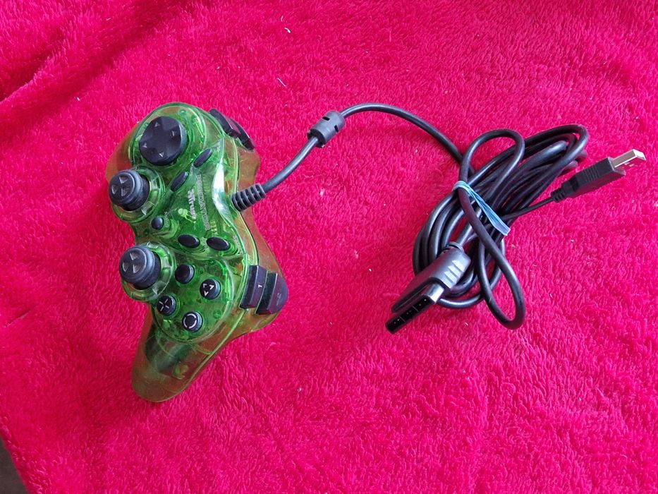 Maneta pentru jocuri  / controller / joystick