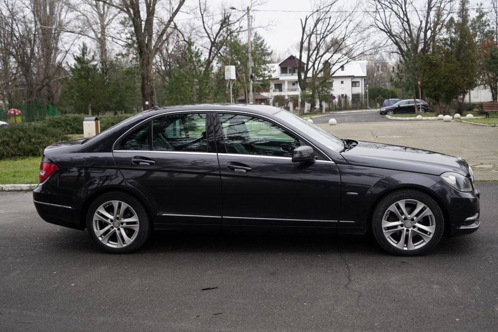 Mercedes C180CDI impecabil