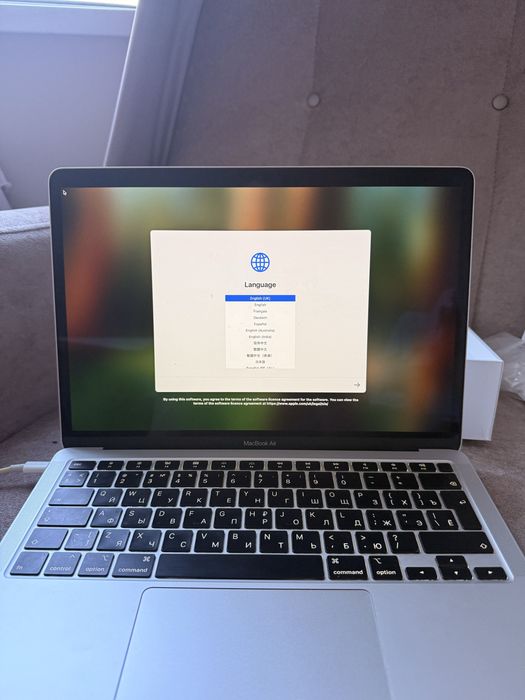 Macbook Air 13  8gb/256 gb 2020