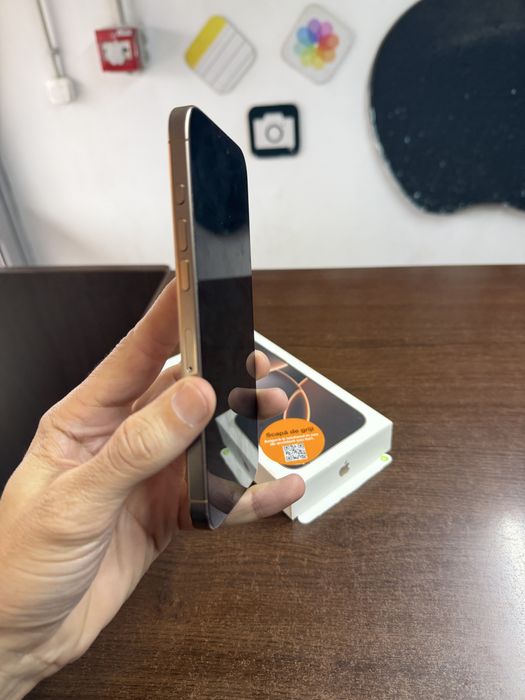 Vand Iphone 16 Pro Max 256Gb Desert