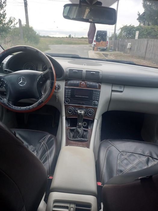 Mercedes c 200 an 2006