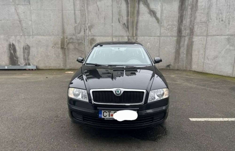 Vând skoda Octavia 2