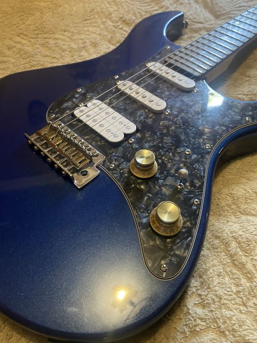 Yamaha Pacifica 012