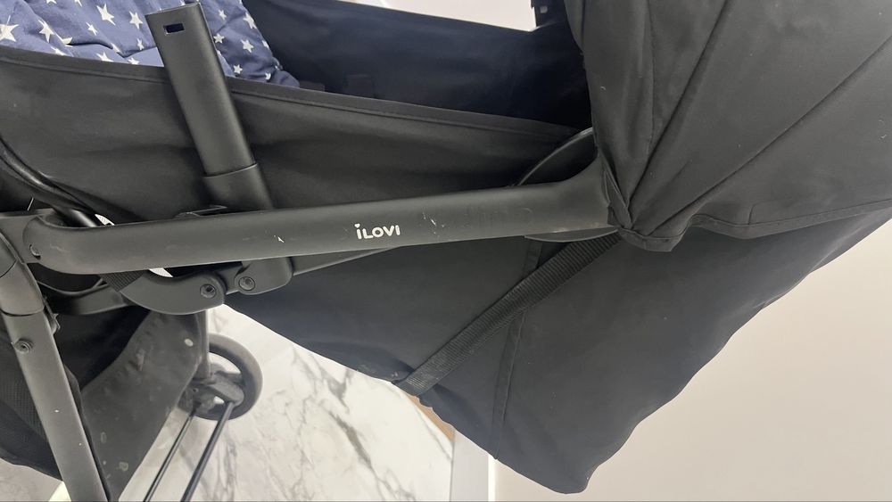 Продаю Коляску ilovi