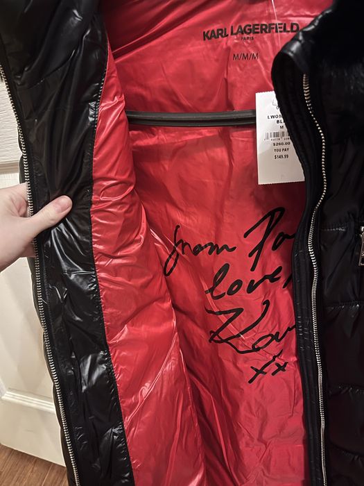 Продам новую куртку